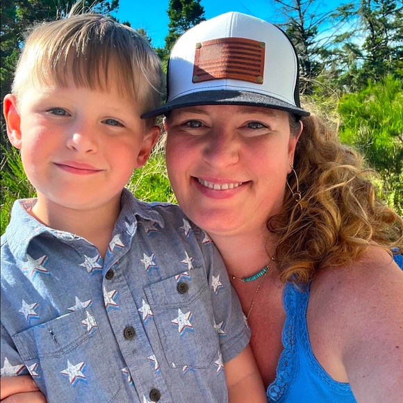 Meet your Posher, Amy - Picture 2 of 6